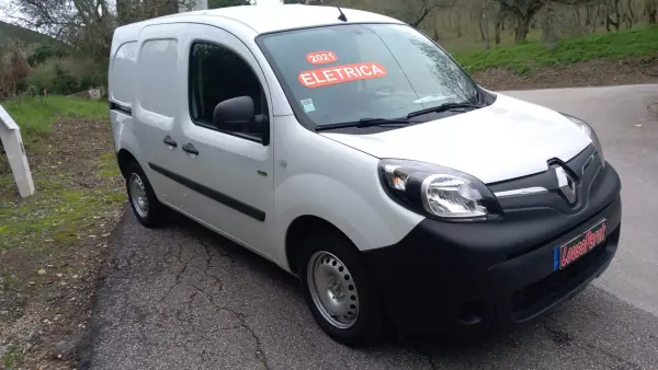 Renault Kangoo 2021 - 19500 EUR, 92500 km - AUTO.MOTO.pt - 92500km - foto 4 de 17