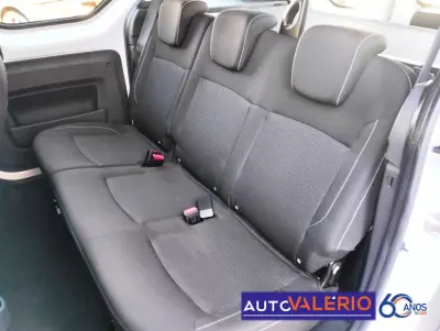 Dacia Dokker 2020 - 17950 EUR, 37215 km - AUTO.MOTO.pt - 37215km - foto 25 de 29