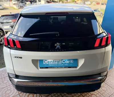 Peugeot 3008 2020 - 22950 EUR, 73000 km - AUTO.MOTO.pt - 73000km - foto 10 de 30