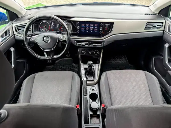 Volkswagen Polo 2019 - 12500 EUR, 110000 km - AUTO.MOTO.pt - 110000km - foto 21 de 21
