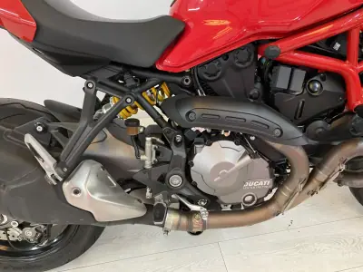 Ducati Monster 1000 2018 - 9950 EUR, 10707 km - AUTO.MOTO.pt - 10707km - foto 19 de 19