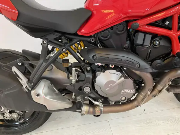 Ducati Monster 1000 2018 - 9950 EUR, 10707 km - AUTO.MOTO.pt - 10707km - foto 19 de 19