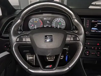 SEAT Leon 2014 - 19850 EUR, 156000 km - AUTO.MOTO.pt - 156000km - foto 10 de 24