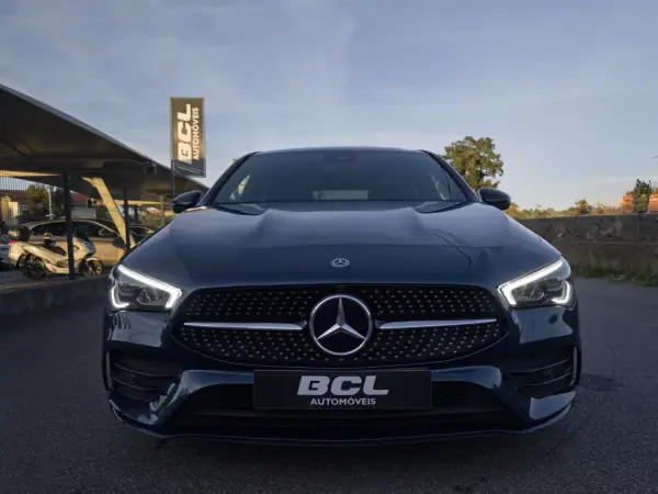 Mercedes-Benz CLA 180 2020 — foto 2 de 50