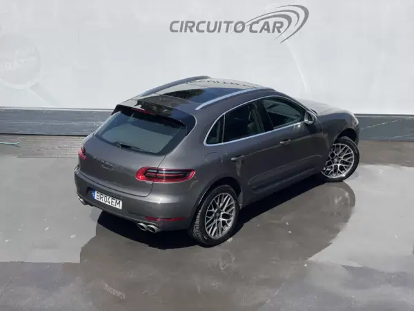Porsche Macan 2014 - 34900 EUR, 215608 km - AUTO.MOTO.pt - 215608km - foto 10 de 41