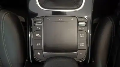 Mercedes-Benz CLA 180 2021 - 33900 EUR, 146490 km - AUTO.MOTO.pt - 146490km - foto 36 de 48
