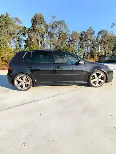 Volkswagen Golf 2008 — foto 3 de 12