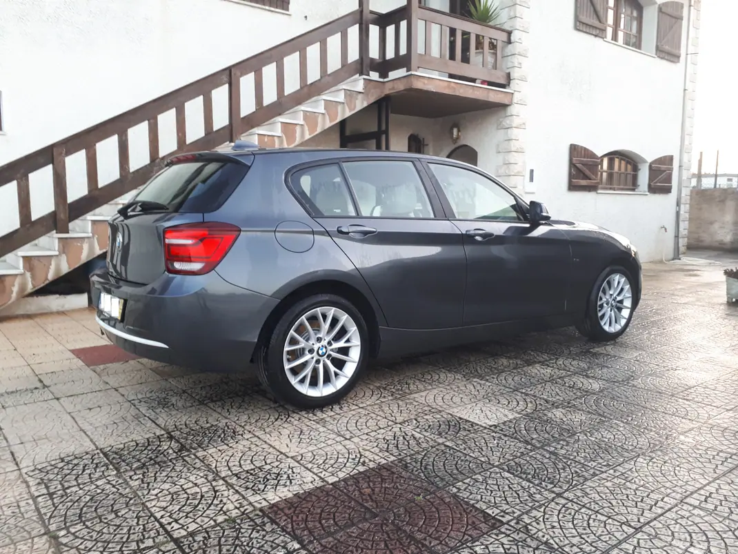 BMW 120 2014 - 11500 EUR, 248000 km - AUTO.MOTO.pt - 248000km - foto 2 de 8