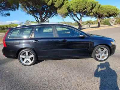 Volvo V50 2010 - 4490 EUR, 384950 km - 384950km - foto 9 de 23