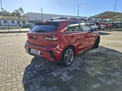 Kia Rio 2021 - 15500 EUR, 70500 km - AUTO.MOTO.pt - 70500km - foto 6 de 38
