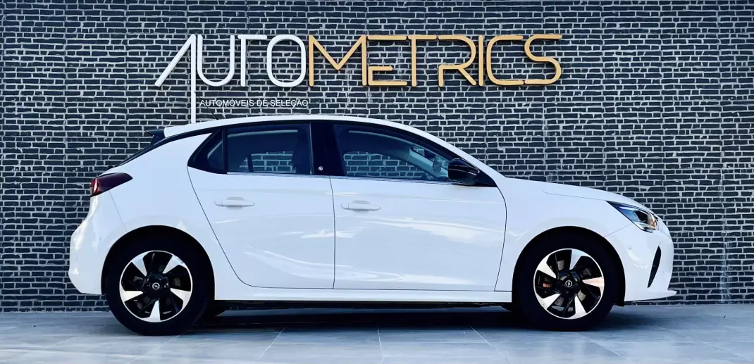 Opel Corsa-e 2022 - 16990 EUR, 73000 km - 73000km - foto 11 de 13