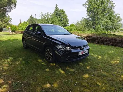 Volkswagen Polo 2022 - 16499 EUR, 56000 km - AUTO.MOTO.pt - 56000km - foto 3 de 40
