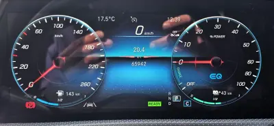 Mercedes-Benz CLA 250 2023 - 31500 EUR, 60000 km - AUTO.MOTO.pt - 60000km - foto 12 de 30