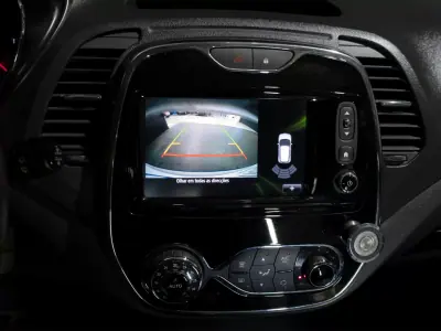 Renault Captur 2016 - 13990 EUR, 109000 km - AUTO.MOTO.pt - 109000km - foto 16 de 36