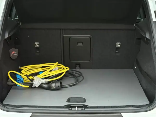 Volvo XC 40 2020 - 26950 EUR, 137000 km - AUTO.MOTO.pt - 137000km - foto 18 de 19