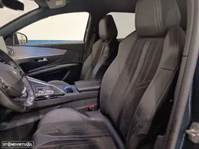 Peugeot 3008 2021 - 22400 EUR, 125728 km - AUTO.MOTO.pt - 125728km - foto 4 de 9