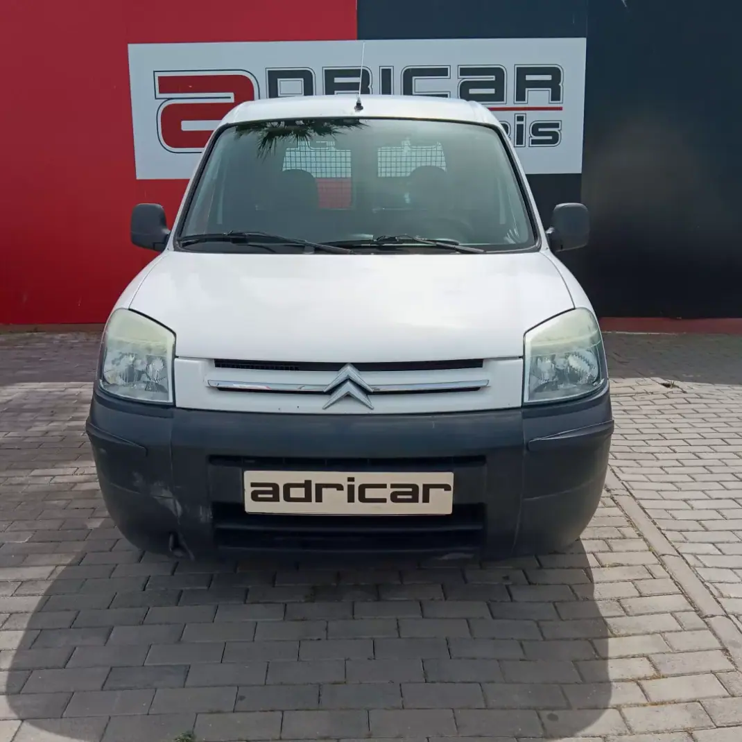 Citroën BERLINGO VAN XL 1.5 BLUE HDI 3 LUGARES 2006 - 4900 EUR, 140060 km - AUTO.MOTO.pt - 140060km - foto 2 de 14