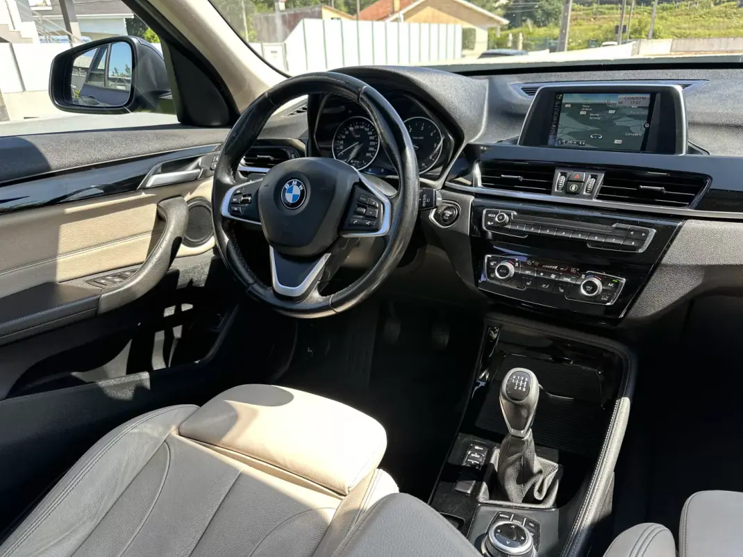 BMW X1 2016 - 17900 EUR, 200000 km - 200000km - foto 29 de 66