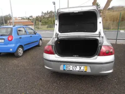Peugeot 407 2004 - 4500 EUR, 0 km - AUTO.MOTO.pt - foto 12 de 12