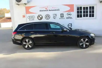 Mercedes-Benz C 200 2024 - 39980 EUR, 19384 km - AUTO.MOTO.pt - 19384km - foto 6 de 47