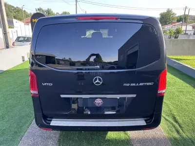 Mercedes-Benz Vito Tourer 2015 - 24900 EUR, 320000 km - AUTO.MOTO.pt - 320000km - foto 12 de 57