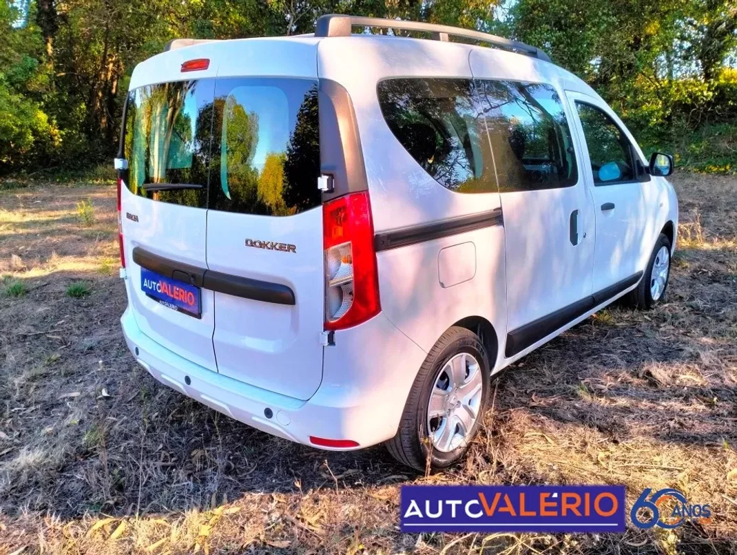 Dacia Dokker 2020 - 17950 EUR, 37215 km - AUTO.MOTO.pt - 37215km - foto 5 de 29