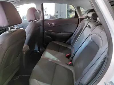 Hyundai Kauai 2019 - 18800 EUR, 99000 km - AUTO.MOTO.pt - 99000km - foto 26 de 26