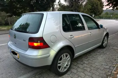 Volkswagen Golf 1999 — foto 4 de 10