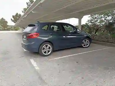 BMW 216 Active Tourer 2016 — foto 2 de 7