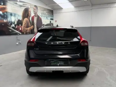 Volvo V40 2014 - 8999 EUR, 260000 km - 260000km - foto 7 de 15