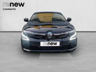 Renault Mégane E-Tech 2026 - 35000 EUR, 3000 km - AUTO.MOTO.pt - 3000km - foto 5 de 19