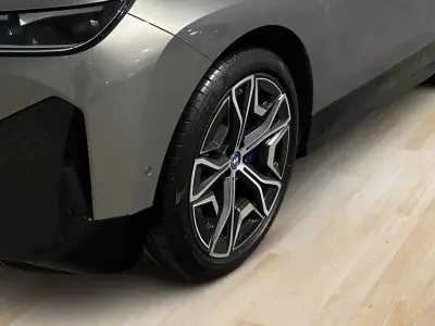 BMW iX 2023 - 53800 EUR, 42000 km - AUTO.MOTO.pt - 42000km - foto 6 de 20