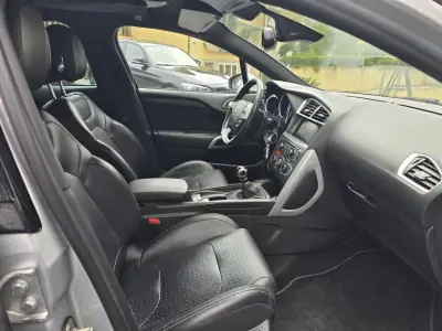 Citroën DS4 2011 - 11900 EUR, 230000 km - AUTO.MOTO.pt - 230000km - foto 3 de 11