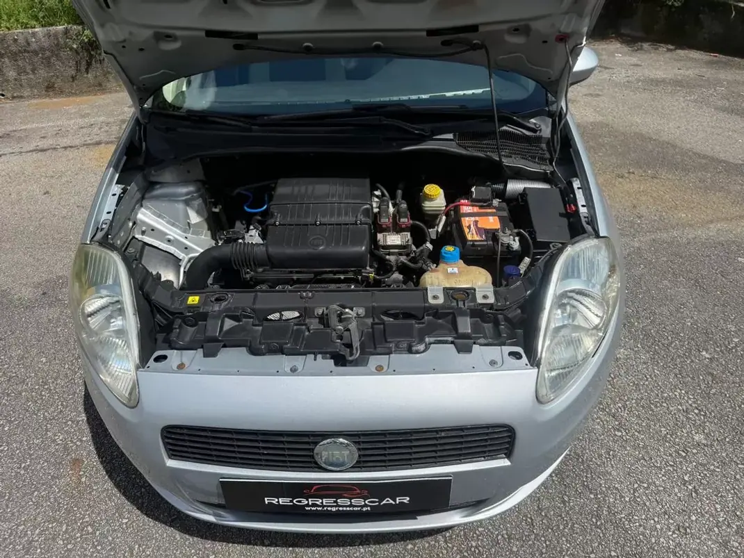 Fiat Grande Punto 2007 - 3990 EUR, 138000 km - AUTO.MOTO.pt - 138000km - foto 22 de 22