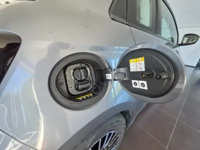 Fiat 500e 2023 - 21750 EUR, 14035 km - 14035km - foto 9 de 9