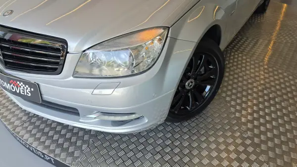 Mercedes-Benz C 220 2010 - 9900 EUR, 291040 km - AUTO.MOTO.pt - 291040km - foto 24 de 61