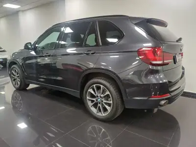 BMW X5 2015 — foto 6 de 40