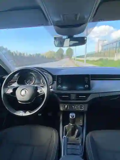 Skoda Scala 2022 — foto 4 de 6