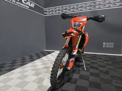 KTM EXC 200 2023 - 10499 EUR, 77 km - AUTO.MOTO.pt - 77km - foto 3 de 23