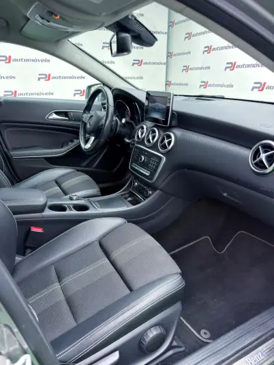 Mercedes-Benz A 200 2017 - 19500 EUR, 133975 km - 133975km - foto 6 de 21