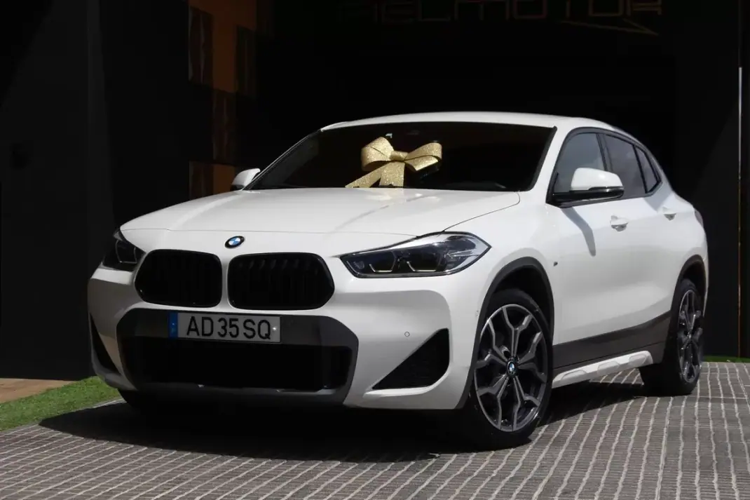 BMW X2 2020 - 26400 EUR, 90000 km - AUTO.MOTO.pt - 90000km - foto 5 de 30