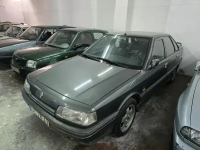 Renault 21 1989 - 5000 EUR, 120000 km - AUTO.MOTO.pt - 120000km - foto 3 de 7