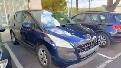 Peugeot 3008 2010 - 8000 EUR, 78000 km - AUTO.MOTO.pt - 78000km - foto 2 de 11