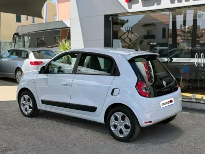 Renault Twingo 2021 - 13900 EUR, 48785 km - AUTO.MOTO.pt - 48785km - foto 2 de 22