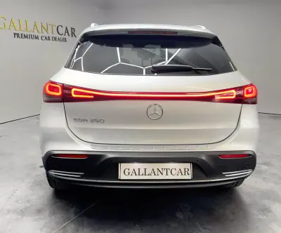 Mercedes-Benz EQA 2022 - 32900 EUR, 83000 km - AUTO.MOTO.pt - 83000km - foto 5 de 23