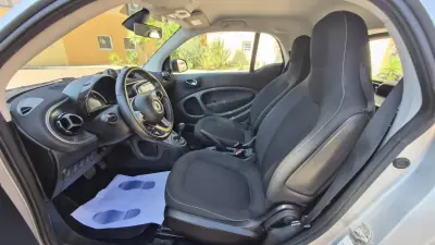 Smart ForTwo 2015 - 11480 EUR, 54000 km - 54000km - foto 10 de 16