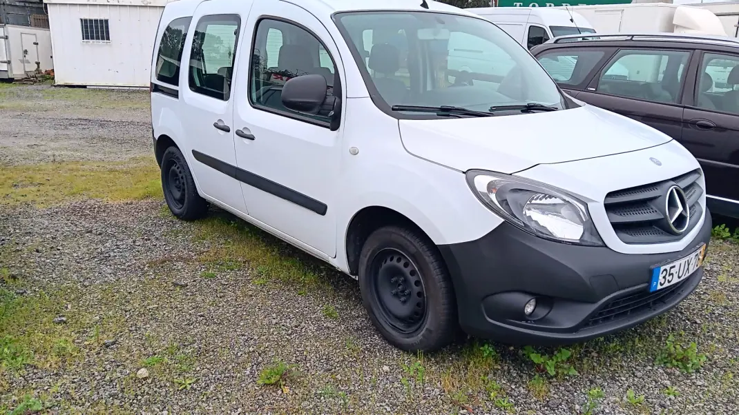 Mercedes-Benz Citan 2018 - 9500 EUR, 399443 km - AUTO.MOTO.pt - 399443km - foto 3 de 18