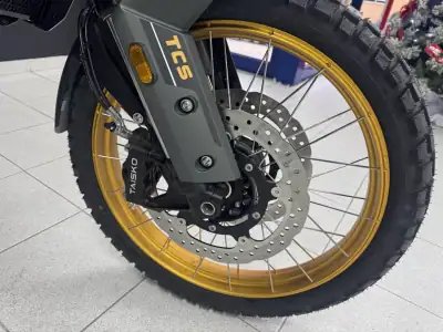 Kove Moto 800X Pro 2025 - 7990 EUR, 0 km - AUTO.MOTO.pt - foto 5 de 28