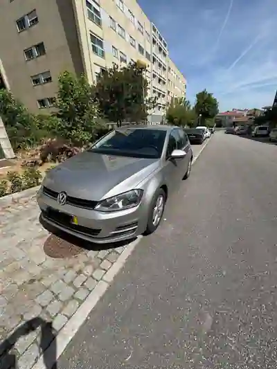 Volkswagen Golf 2015 - 12500 EUR, 177441 km - AUTO.MOTO.pt - 177441km - foto 13 de 13