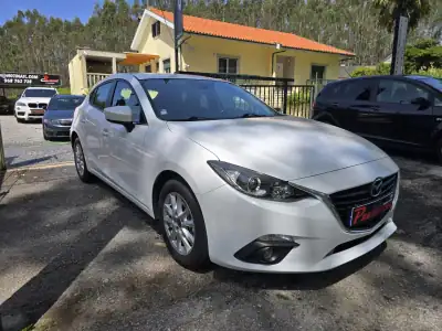 Mazda 3 2017 - 15900 EUR, 113000 km - AUTO.MOTO.pt - 113000km - foto 7 de 7